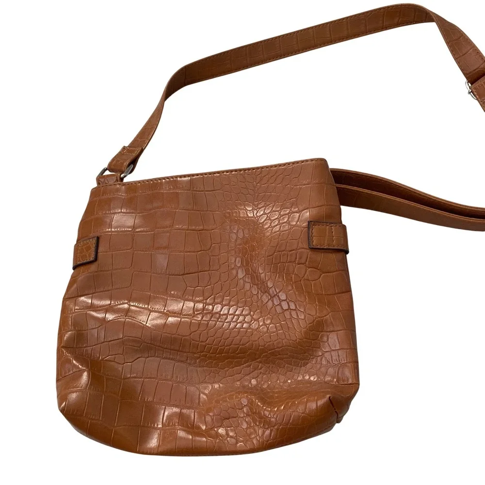 Rosetti Cognac Brown Crocodile Embossed Faux Leather Crossbody Bag Multi-Pocket
